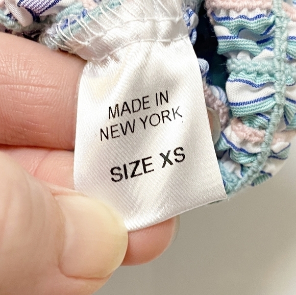 Petersyn NWT Kinsey Top XS smocked off the shoulder pastel spring cropped ruffle - Picture 9 of 11